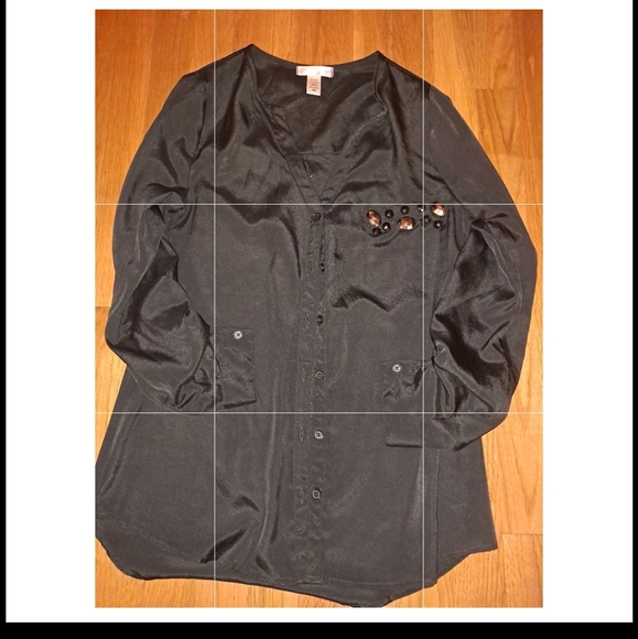 Button down blouse - Picture 2 of 2